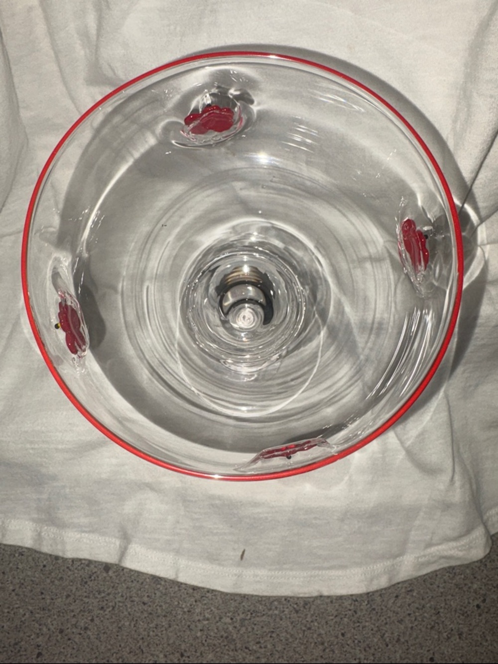 Hand-Blown Margarita Glass with Red Flower Accents Icon glass - Picture 4 of 4